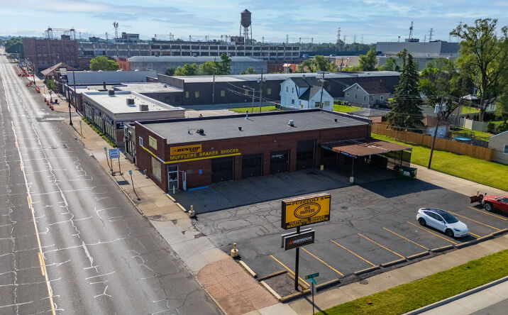 Pictures of Business for Sale, Retail property located at 14427-14433 W Warren Ave, Dearborn, MI 48126 for sales - image #1