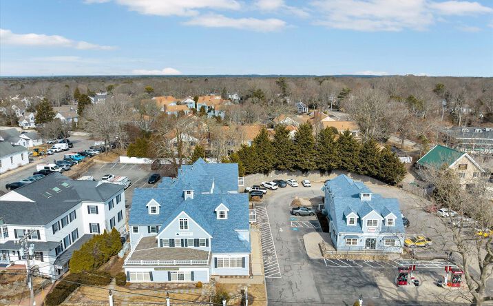 Pictures of Office property located at 804 Main Street, Osterville, MA 02655 for sales - image #1