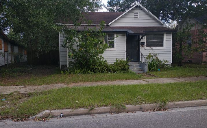 image of property at 1743 W 2ND ST Jacksonville FL 32209-7261