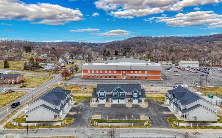 Pictures of Multifamily property located at 226-234 Whittier Drive S, Lancaster, OH 43130 for sales - image #1