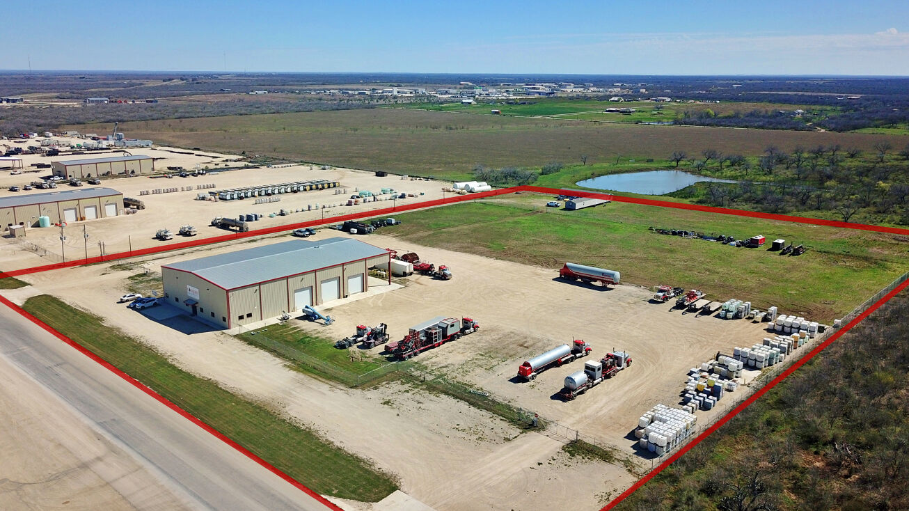 540 Shale Lane, Poteet, TX 78065