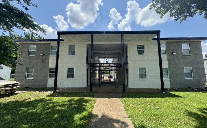 Pictures of Multifamily property located at 1744 N Graham St, Memphis, TN 38108 for sales - image #1