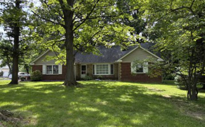 Pictures of Land property located at 1200 SOM Center Road, Mayfield Heights, OH 44124 for sales - image #1