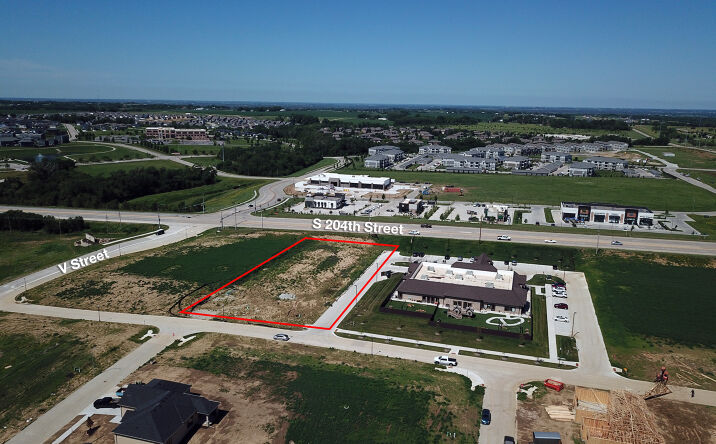 Pictures of Land property located at 5590 S 202nd Ave, Omaha, NE 68135 for sales - image #1