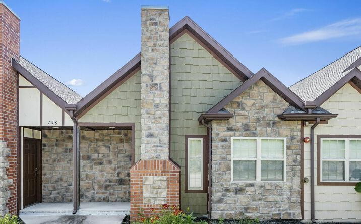 Pictures of Multifamily property located at 325 N Wildwood Dr, Branson, MO 65616 for sales - image #1