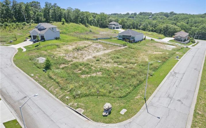 Pictures of Land property located at 12200 Grand Avenue, Kansas City, MO 64145 for sales - image #1
