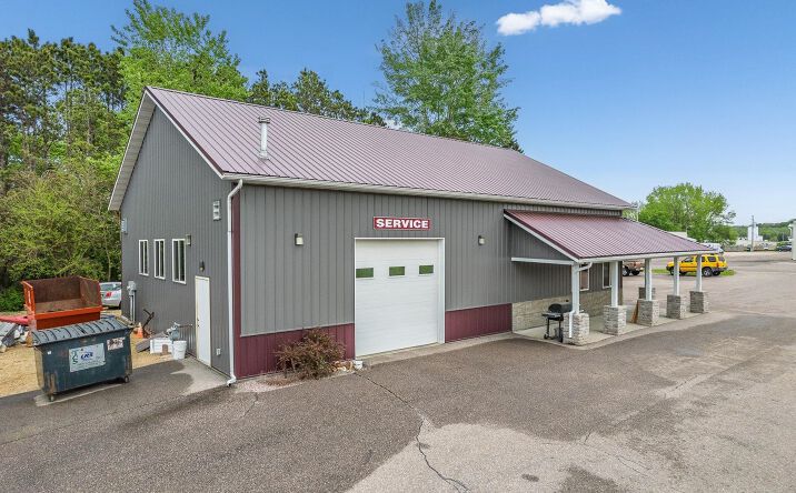 Pictures of Retail, Office, Industrial property located at 357 Highway 136, Baraboo, WI 53913 for sales - image #1