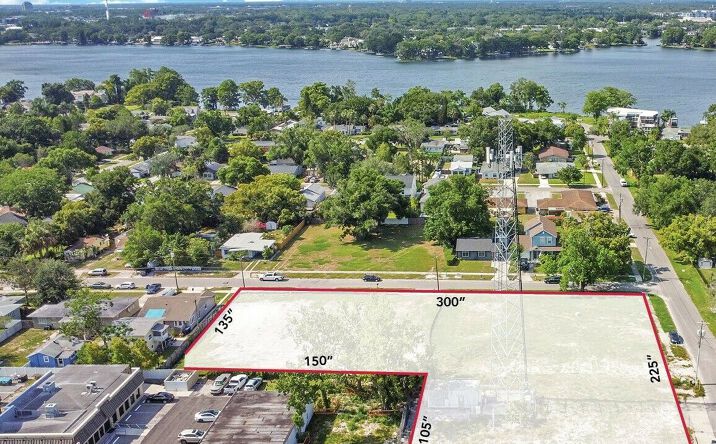 Pictures of Land property located at 1801 W Fairbanks Ave, Winter Park, FL 32789 for sales - image #1