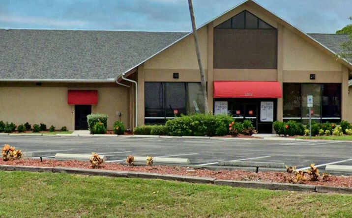 Pictures of Retail property located at 3195 Tamiami Trail, Port Charlotte, FL 33952 for sales - image #1