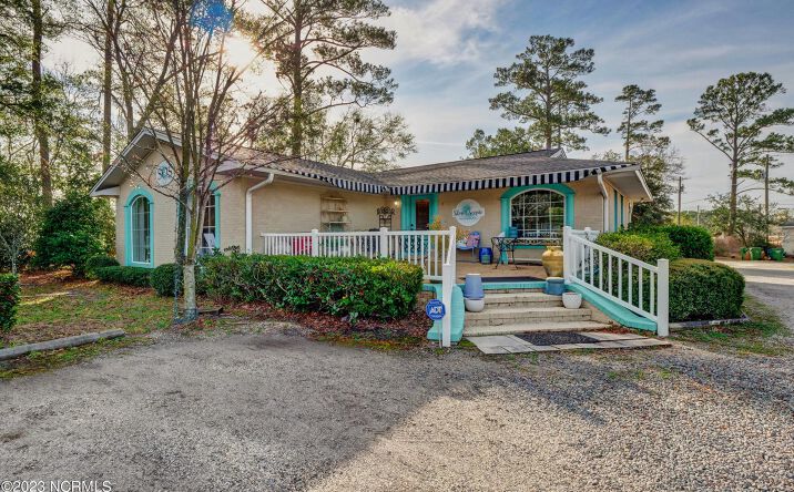 Pictures of Office property located at 5018 Oleander Dr, Wilmington, NC 28403 for sales - image #1