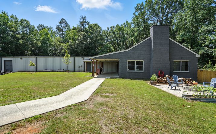 Pictures of Industrial, Office property located at 108 Beam Dr, Mooresville, NC 28115 for sales - image #1