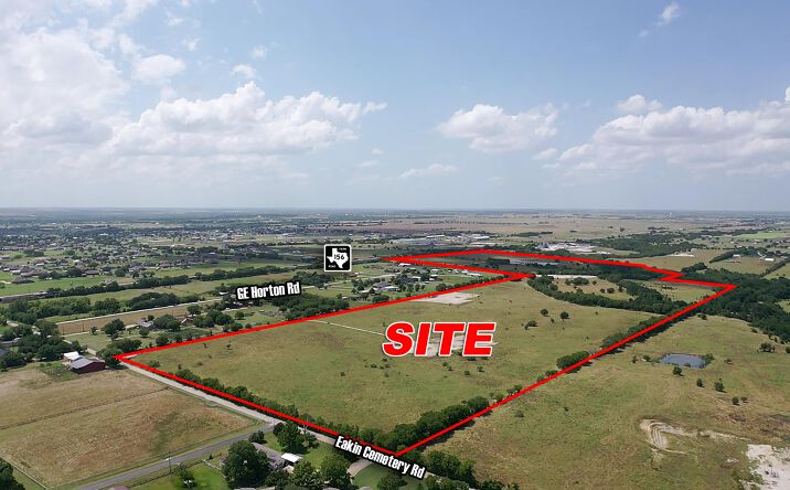 Pictures of Land property located at Eakin Cemetery Rd, Justin, TX 76247 for sales - image #1