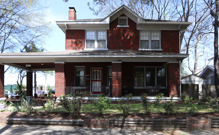 Pictures of Office, Retail property located at 2526 Sam Cooper Blvd, Memphis, TN 38112 for sales - image #1