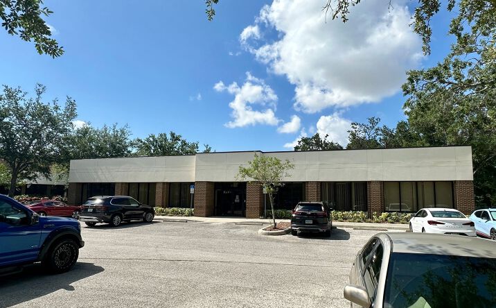 Pictures of Office property located at 5620 W Sligh Ave, Tampa, FL 33634 for sales - image #1