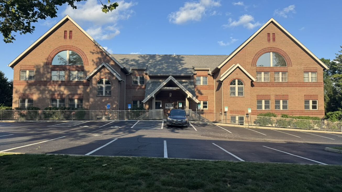 1161 Bethel Rd, Columbus, OH 43220 | Crexi.com