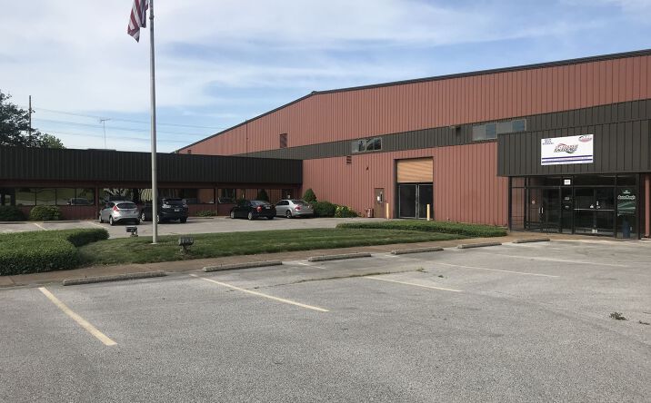 Pictures of Office, Industrial property located at 8801 Frost Ave, Berkeley, MO 63134 for sales - image #1
