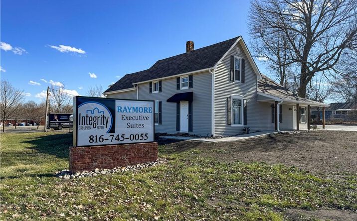 Pictures of Office, Hospitality property located at 103 S Jefferson Street, Raymore, MO 64083 for sales - image #1