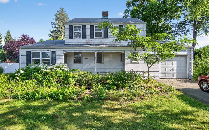Pictures of Land property located at 85 Aspinwall Street, North Hempstead, NY 11590 for sales - image #1