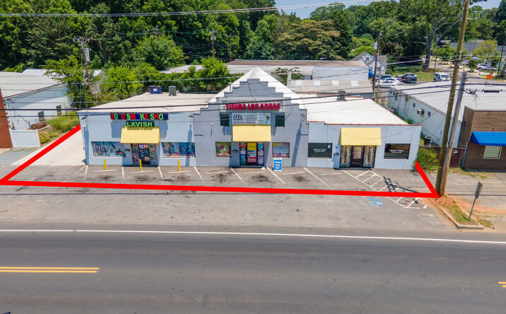 Pictures of Retail property located at 2504 W Sugar Creek Rd, Charlotte, NC 28262 for sales - image #1