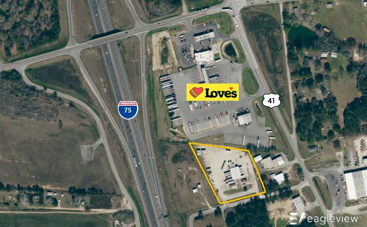 Pictures of Industrial property located at 20 Myers Dr, Tifton, GA 31794 for sales - image #1