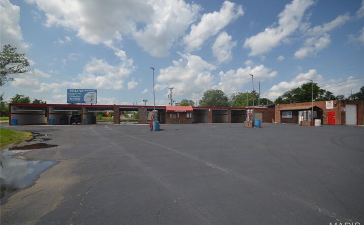 Pictures of Business for Sale property located at 2205 Camp Jackson Rd, Cahokia, IL 62206 for sales - image #1