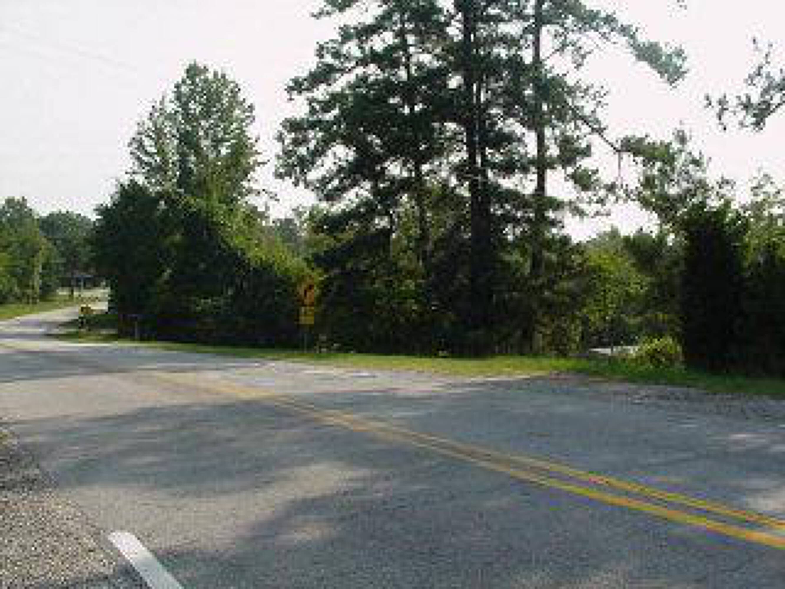 4 Pierce Rd, Phenix City, AL 36867