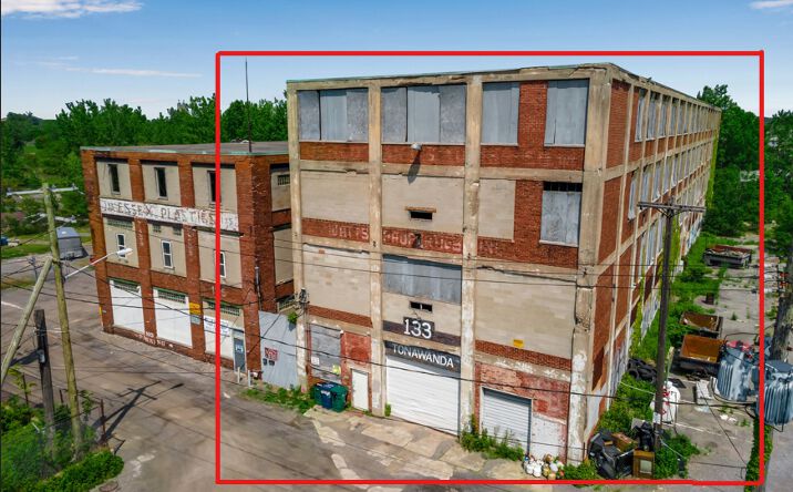 Pictures of Industrial, Mixed Use, Self Storage property located at 133 Tonawanda Street, Buffalo, NY 14207 for sales - image #1