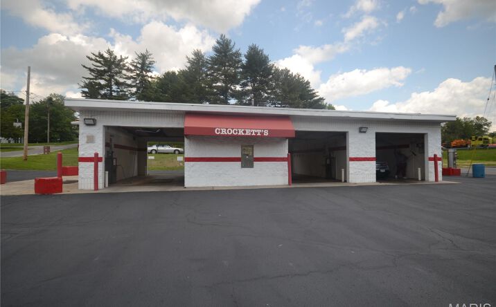 Pictures of Business for Sale property located at 9509 St Clair Ave, Fairview Heights, IL 62208 for sales - image #1