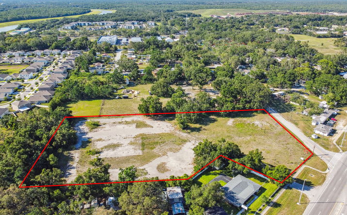 Pictures of Land property located at 11102 US-301, Thonotosassa, FL 33592 for sales - image #1