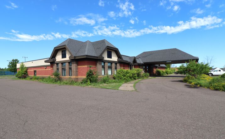 Pictures of Office property located at 415 Ellis Ave S, Ashland, WI 54806 for sales - image #1