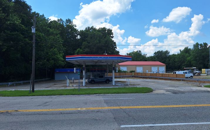 Pictures of Retail property located at 1930 S 4th St, Lafayette, IN 47904 for sales - image #1