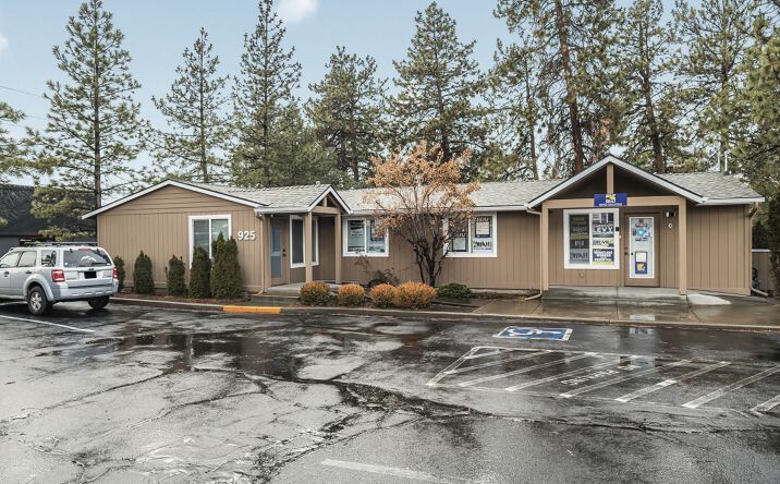 Pictures of Mixed Use, Office, Retail property located at 909 & 925 SE 2nd St., Bend, OR 97702 for sales - image #1
