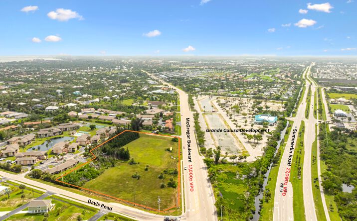 Pictures of Land property located at 16998 McGregor Blvd, Fort Myers, FL 33908 for sales - image #1