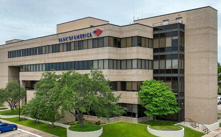 Pictures of Office property located at 3301 Golden Rd, Tyler, TX 75701 for sales - image #1