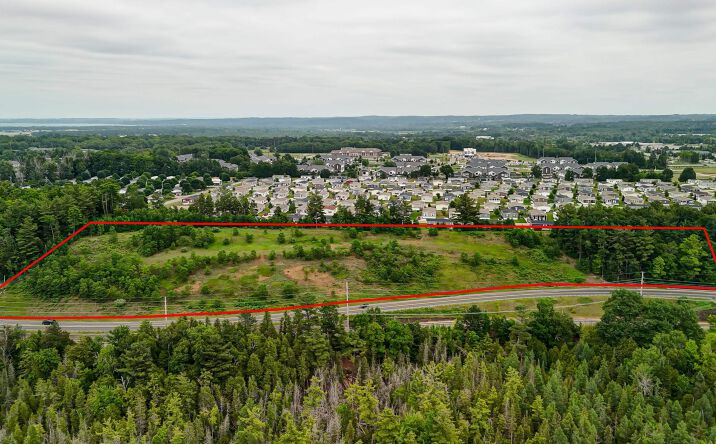 Pictures of Land property located at 2050 N Keystone, Traverse City, MI 49686 for sales - image #1