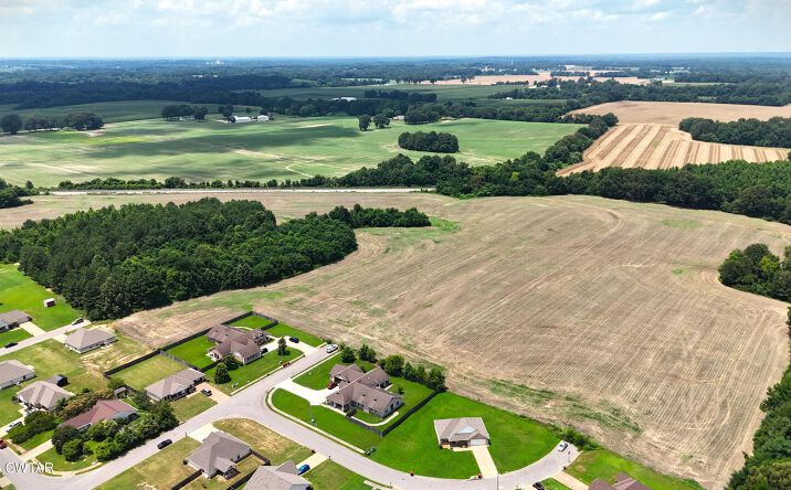 Pictures of Land, Mixed Use property located at 00 Humboldt Gibson Highway, Humboldt, TN 38343 for sales - image #1
