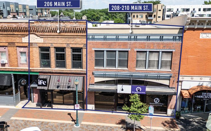 Pictures of Office, Retail property located at 206 Main St, Cedar Falls, IA 50613 for sales - image #1