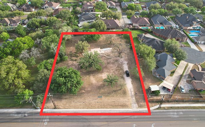 Pictures of Land property located at 808 E Canton Rd, Edinburg, TX 78539 for sales - image #1