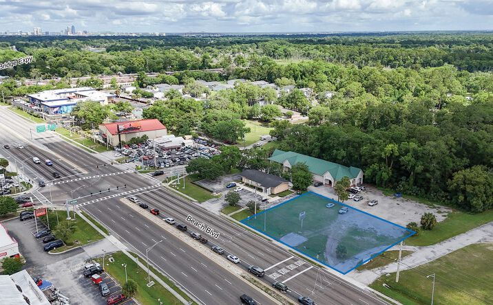 Pictures of Land property located at 8067 Beach Blvd, Jacksonville, FL 32216 for sales - image #1