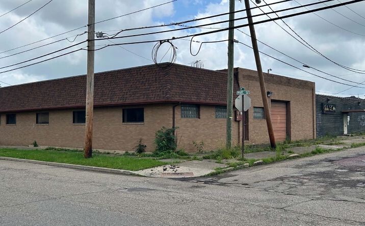 Pictures of Retail, Office, Industrial, Mixed Use property located at 407 High Ave SW, Canton, OH 44707 for sales - image #1