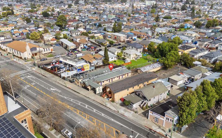 Pictures of Retail, Multifamily, Office, Hospitality property located at 5714-5720 International Blvd, Oakland, CA 94621 for sales - image #1