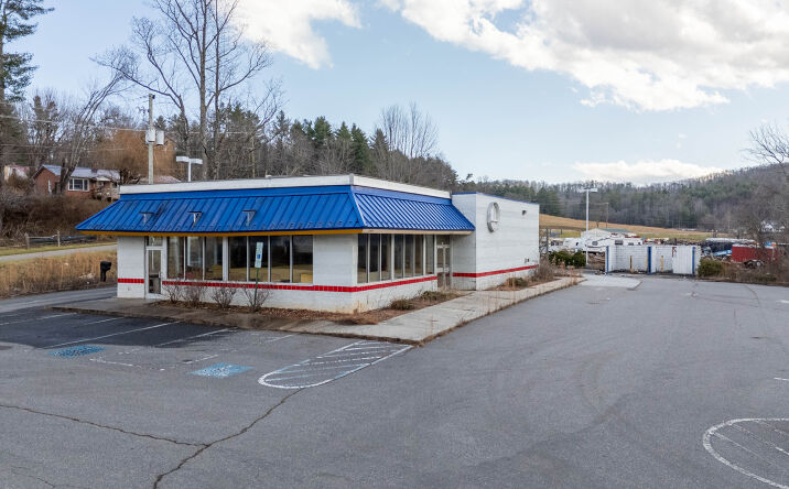 Pictures of Retail property located at 14109 S 226 Hwy, Spruce Pine, NC 28777 for sales - image #1
