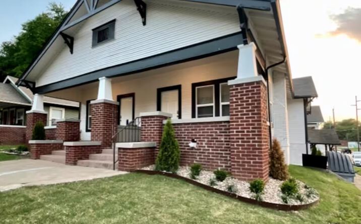 Pictures of Hospitality, Multifamily property located at 30 N Olympia Ave, Tulsa, OK 74127 for sales - image #1