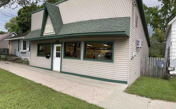 Pictures of Business for Sale, Office property located at 214 Granite Street, Cadillac, MI 49601 for sales - image #1