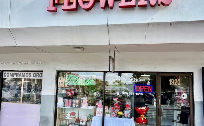 Pictures of Business for Sale, Retail, Office property located at 1900 W 60th St, Hialeah, FL 33012 for sales - image #1