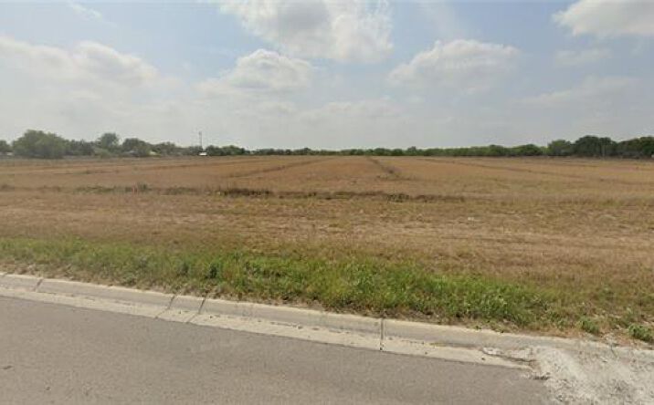 Pictures of Land property located at 10601 W State Highway 107, Mission, TX 78573 for sales - image #1