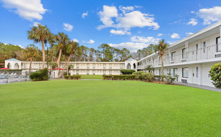 Pictures of Hospitality property located at 1153 Airport Rd, Jacksonville, FL 32218 for sales - image #1