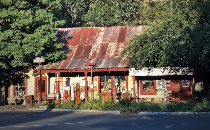 Pictures of Mixed Use, Retail property located at 4 Deadwood Rd, Lewiston, CA 96052 for sales - image #1