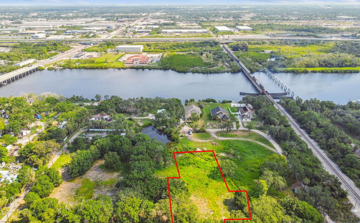 Pictures of Land property located at 5116 Palm River Rd, Tampa, FL 33619 for sales - image #1