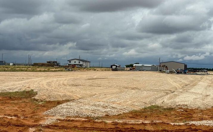 Pictures of Land property located at 611&615 Hwy 385N, Seminole, TX 79360 for sales - image #1